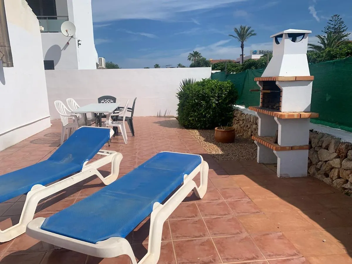 Villa Casa 2 plantas con Gran Jardín Cala'N Bosch  Cala'N Bosch (Menorca)